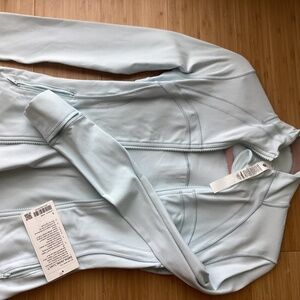 NWT Lululemon Define Jacket light blue Luon size 4